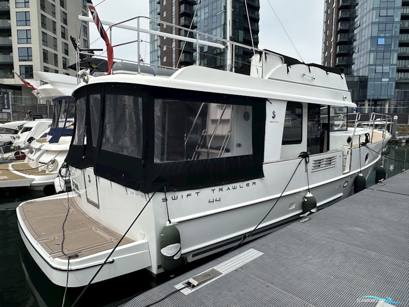 Beneteau Swift Trawler 44