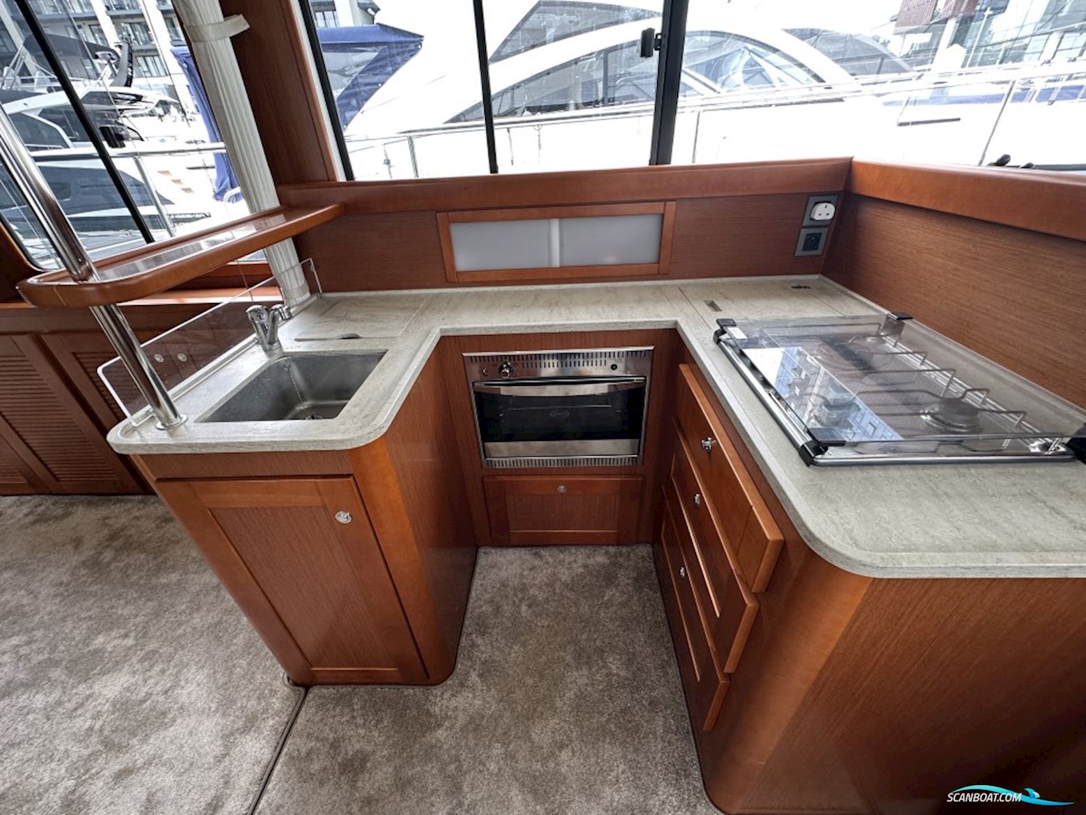 Beneteau Swift Trawler 44