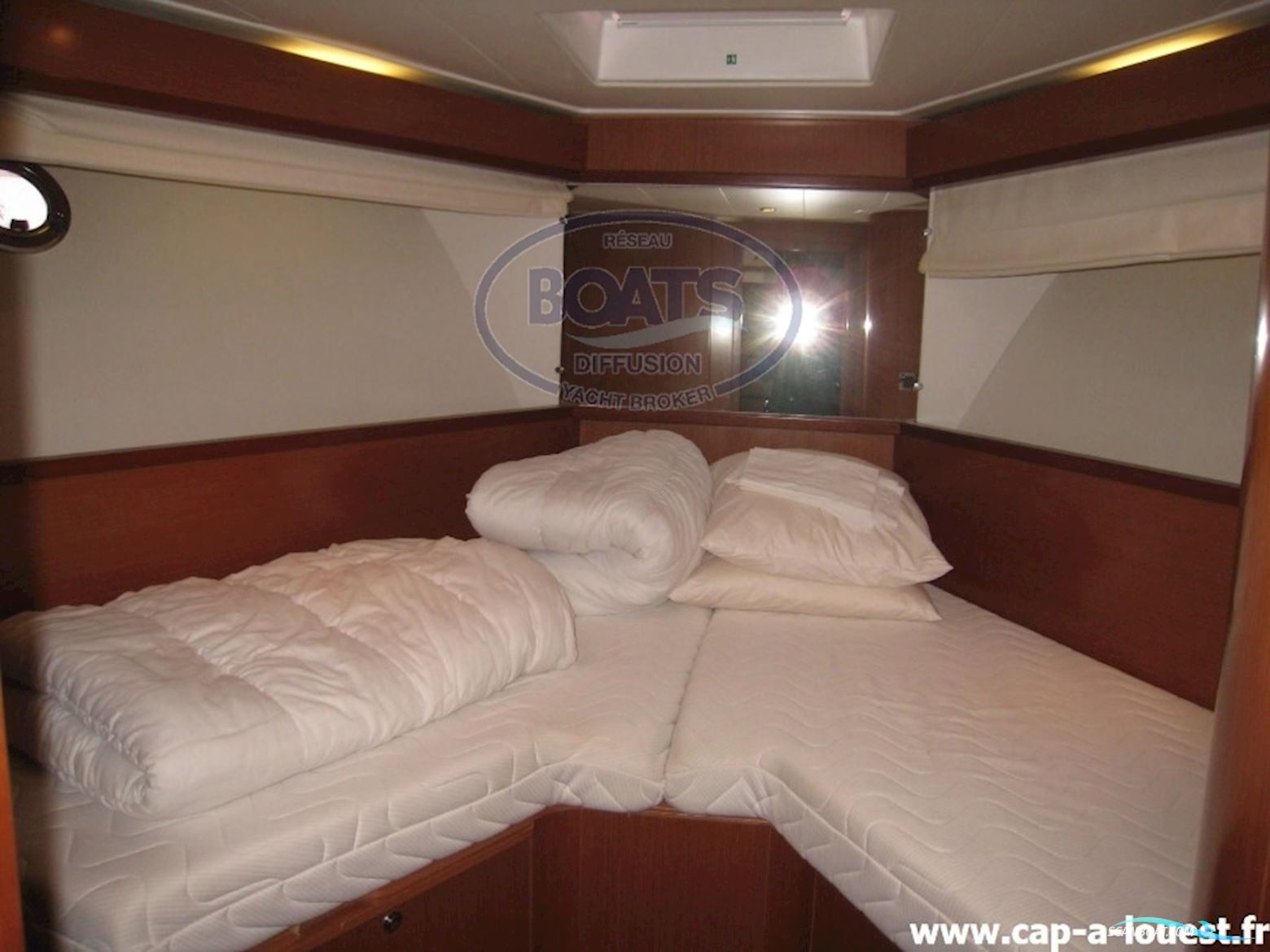 Beneteau Swift Trawler 52