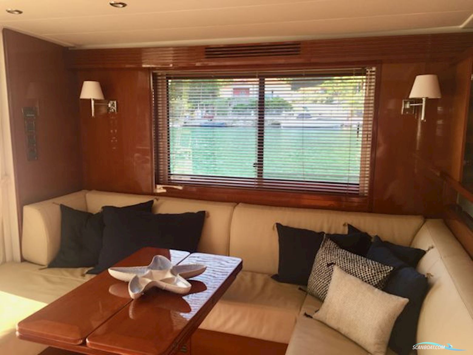 Beneteau Swift Trawler 52