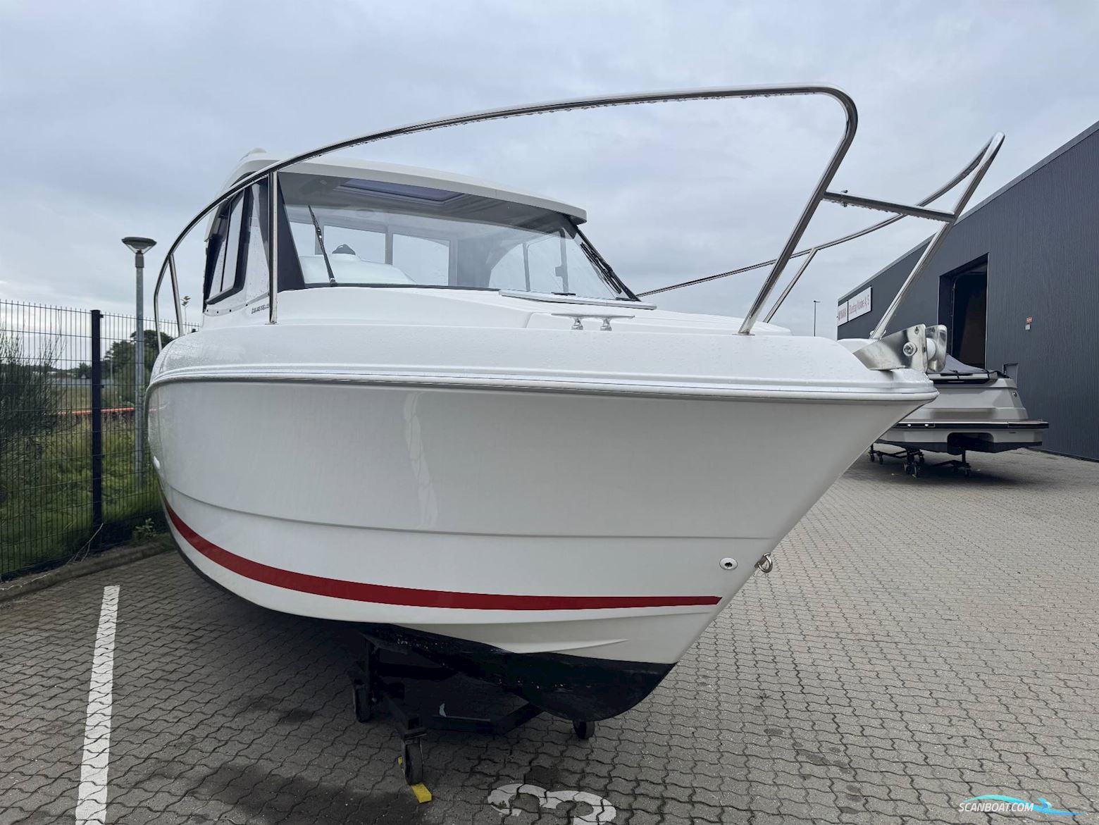 Beneteua Antares 6.80 - Yamaha F115/Udstyr