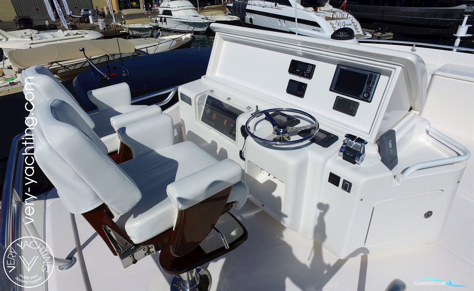 Bertram Yacht 540 Convertible