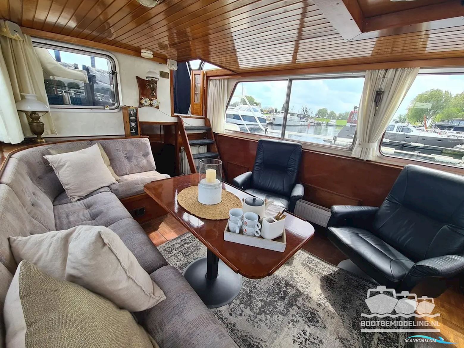 Blauwe Hand Kruiser 14.00 AK