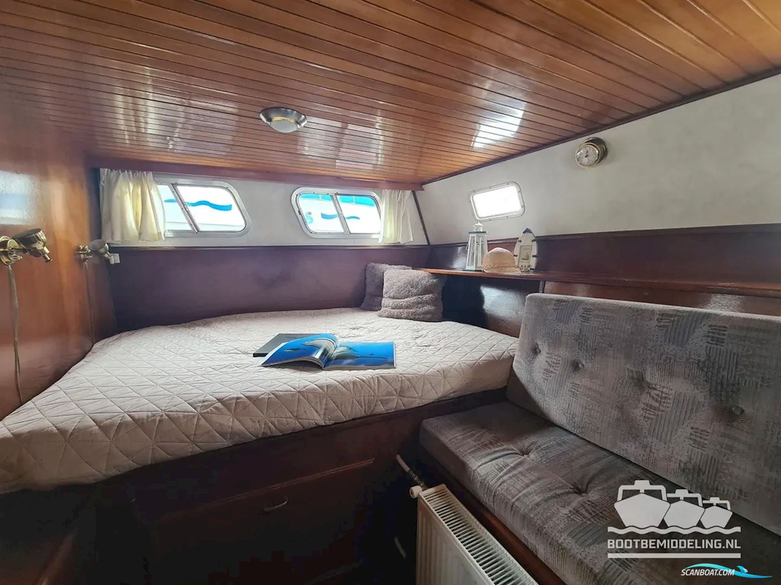 Blauwe Hand Kruiser 14.00 AK