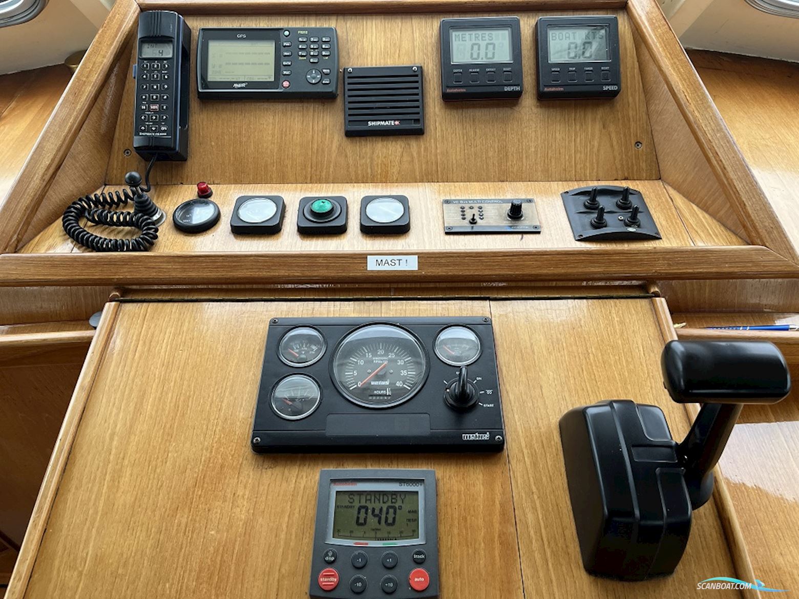 Blauwe Hand Trawler 1400