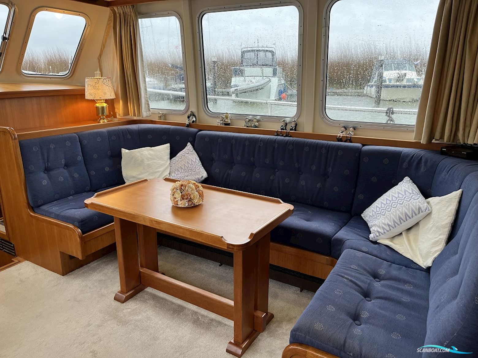 Blauwe Hand Trawler 1400