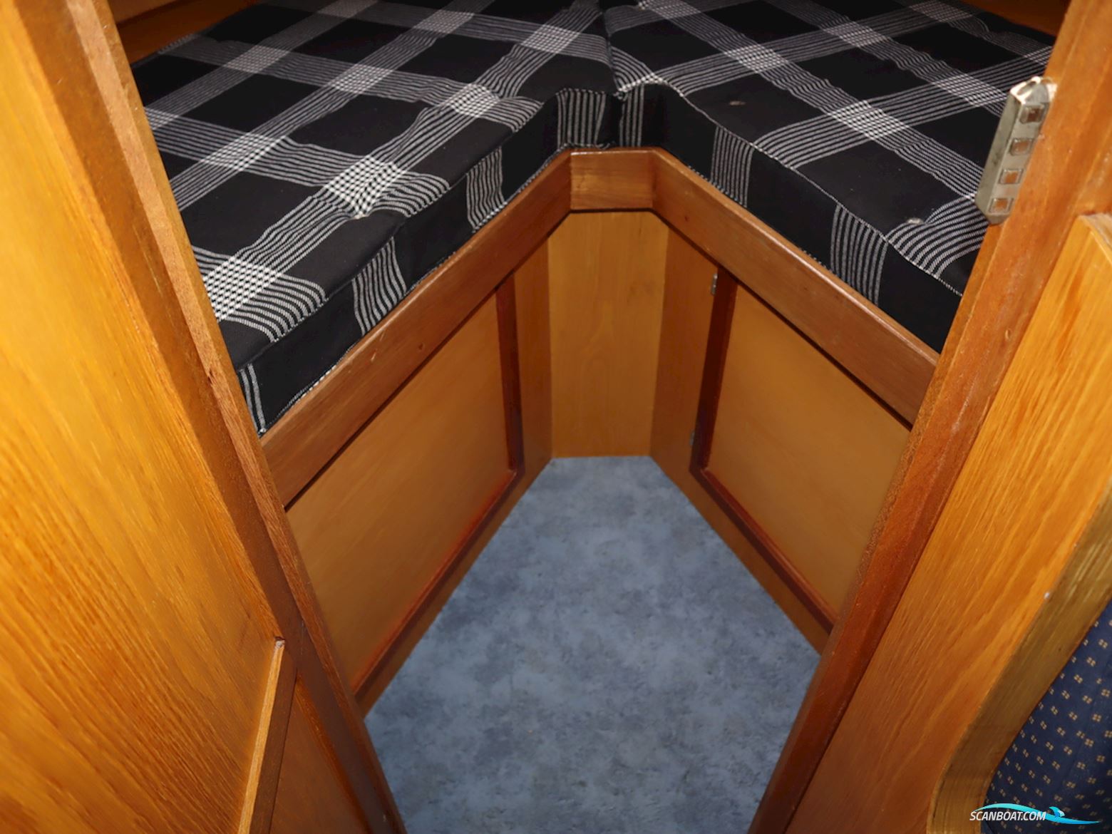 Blauwe Kruisvaarder 12.5