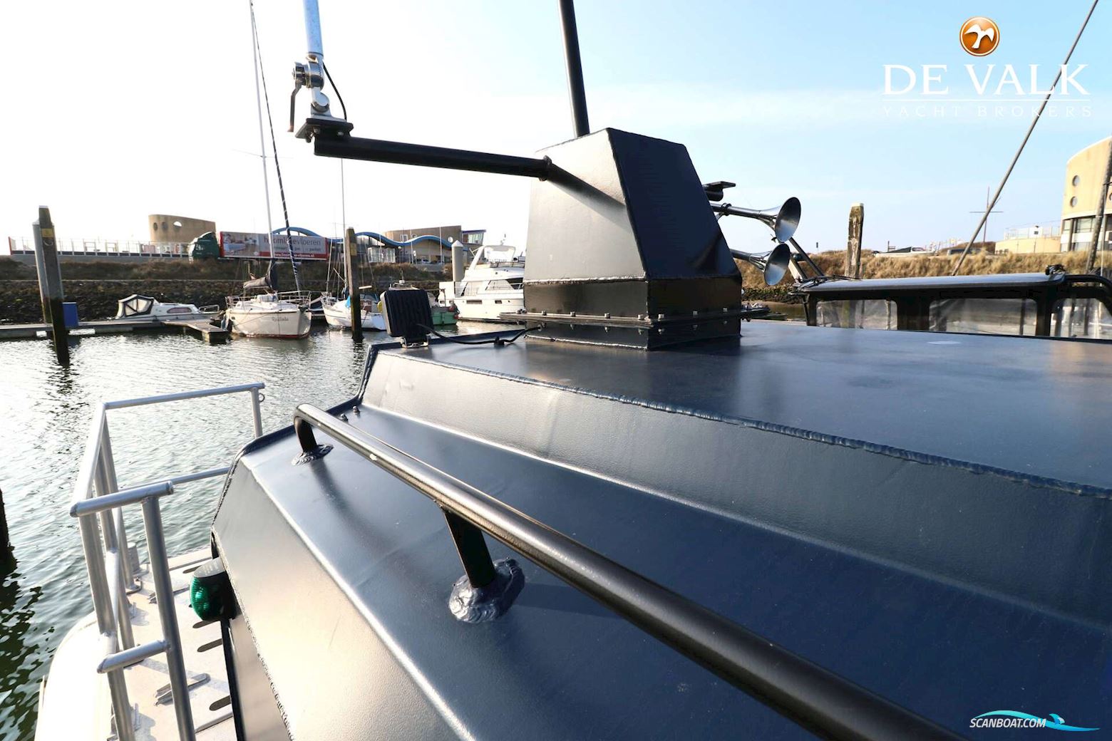 Blue Spirit 10.00 Cabin