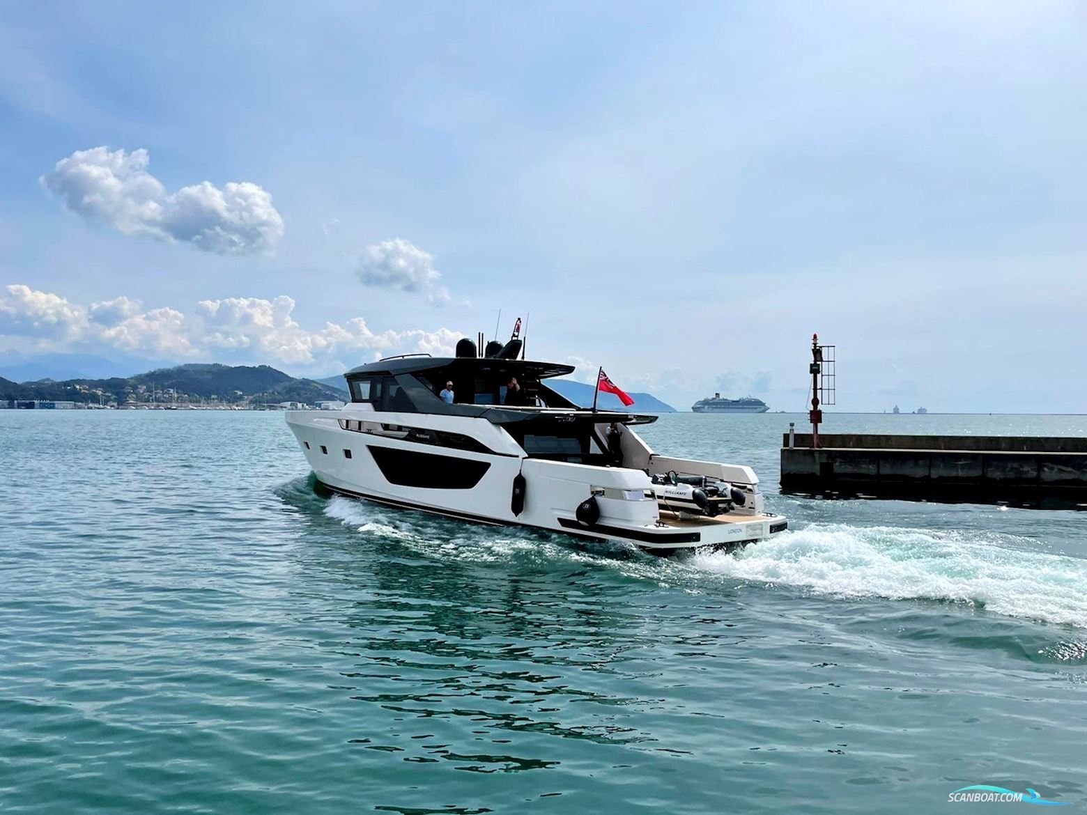 Bluegame Bgx70 Motorbåd 2021, med Volvo Penta motor, Spanien
