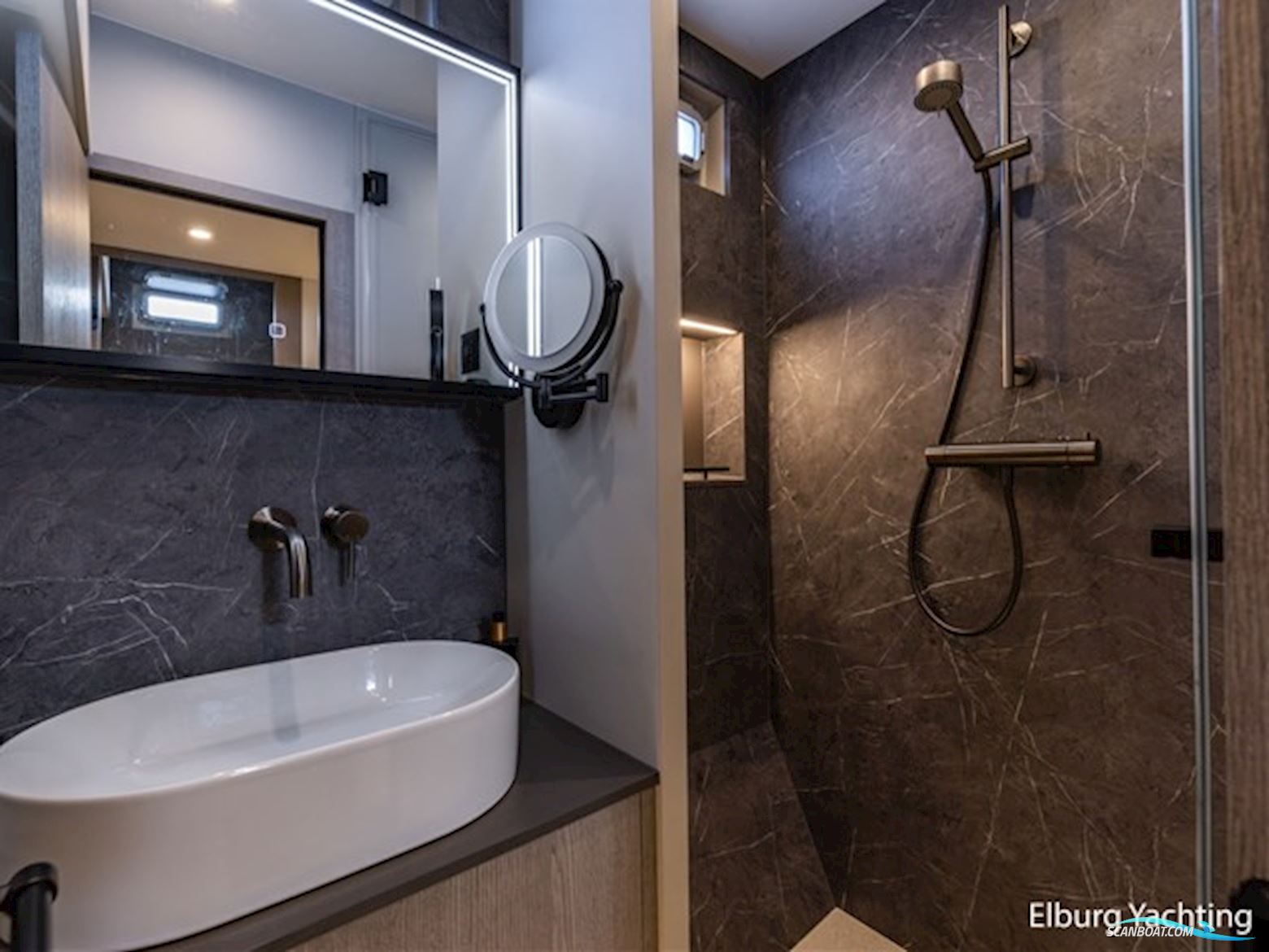 Boarncruiser 14.40 Elegance