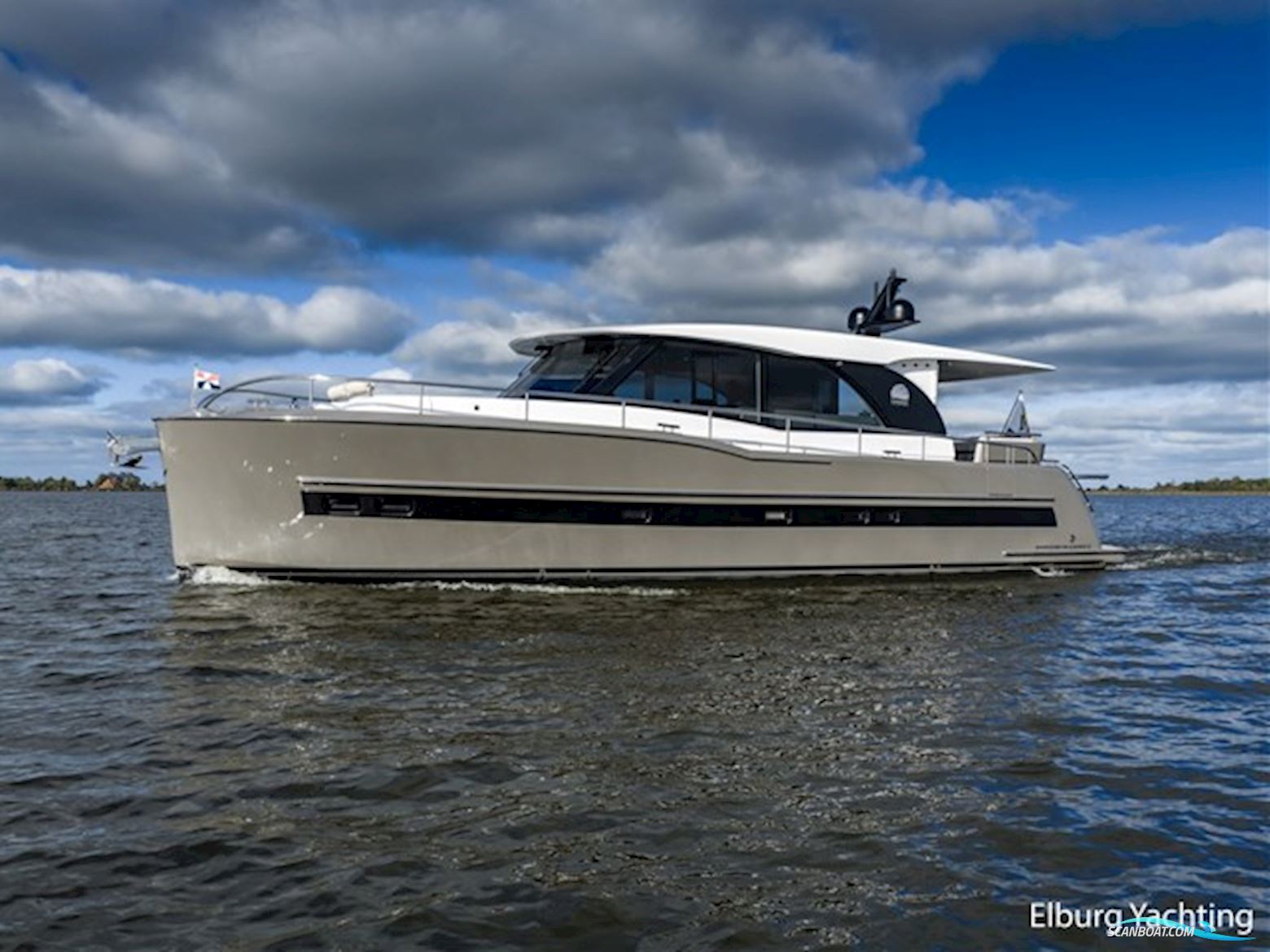 Boarncruiser 14.40 Elegance