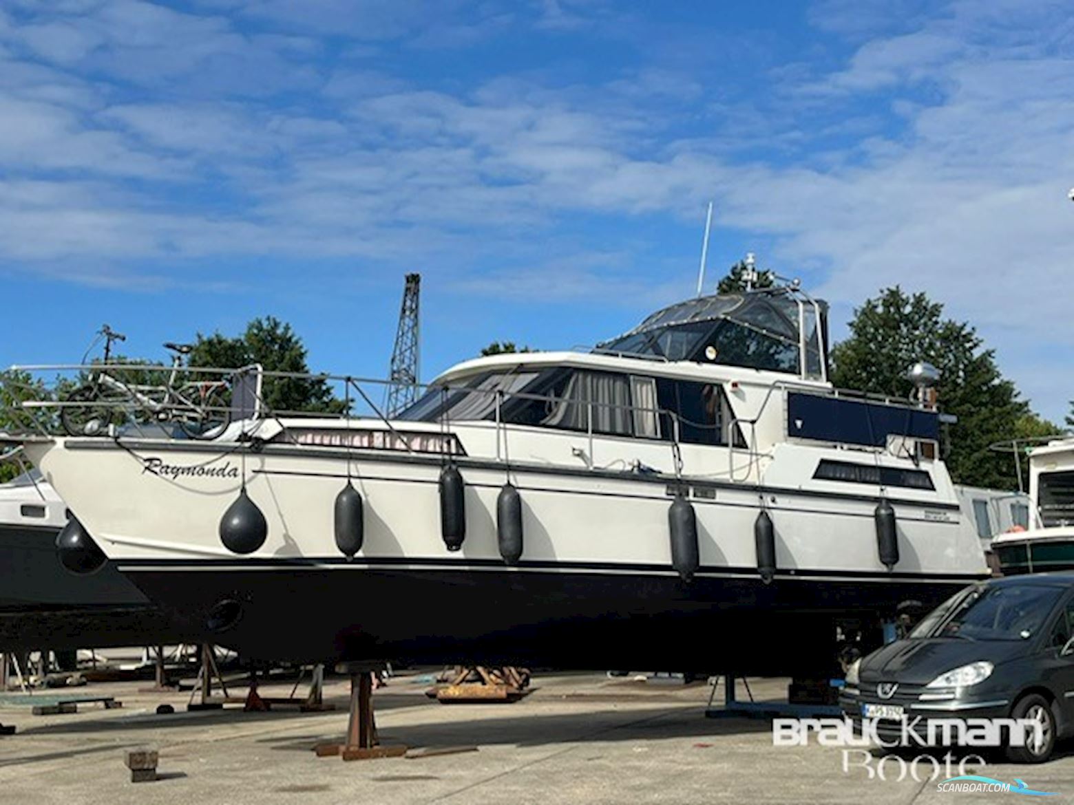 Boarncruiser New Line de Luxe 395