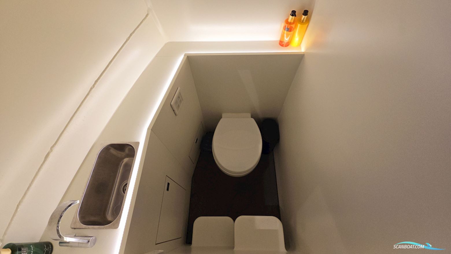 BOB Sloepen Explorer 1100