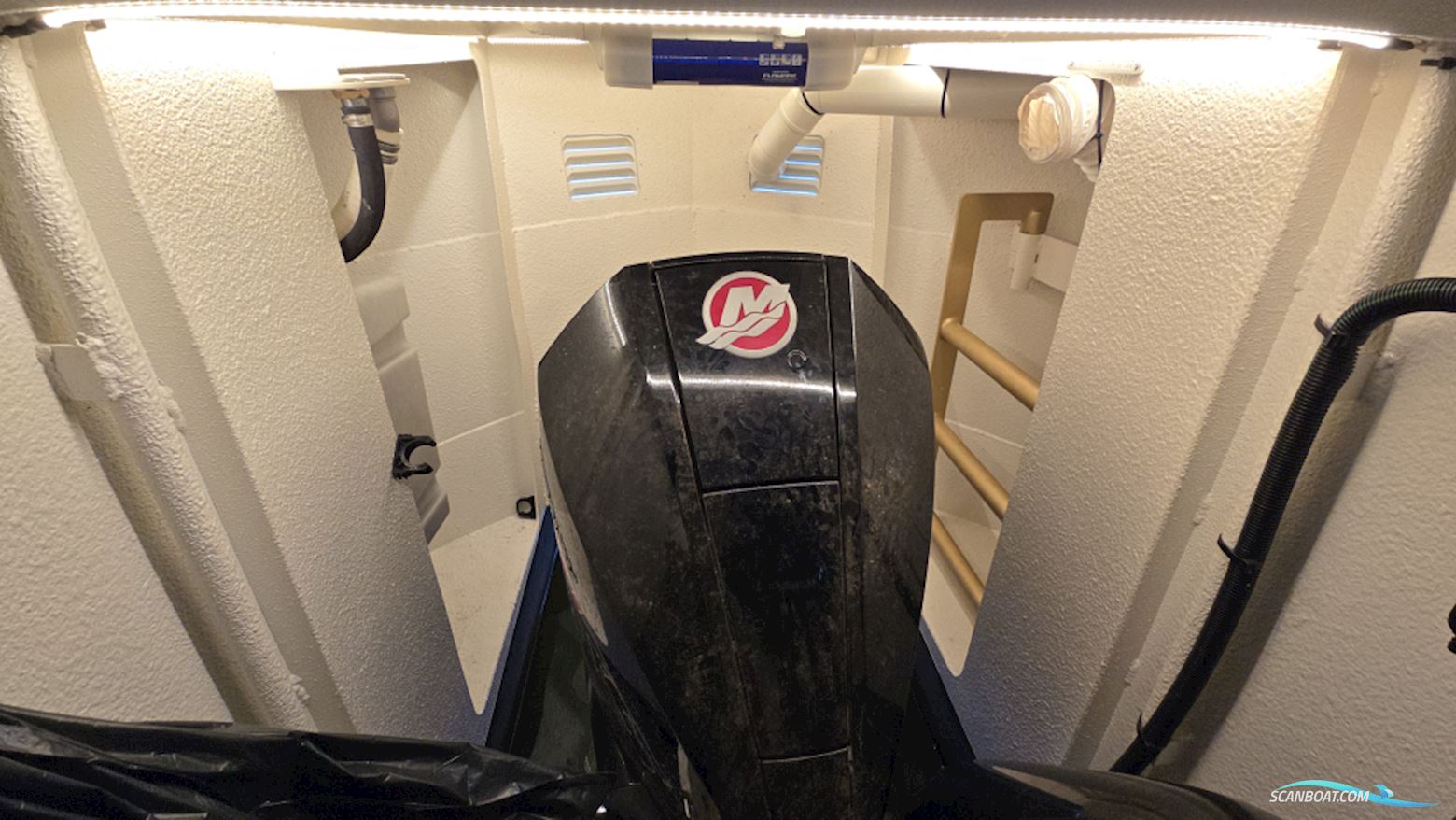 BOB Sloepen Explorer 1100