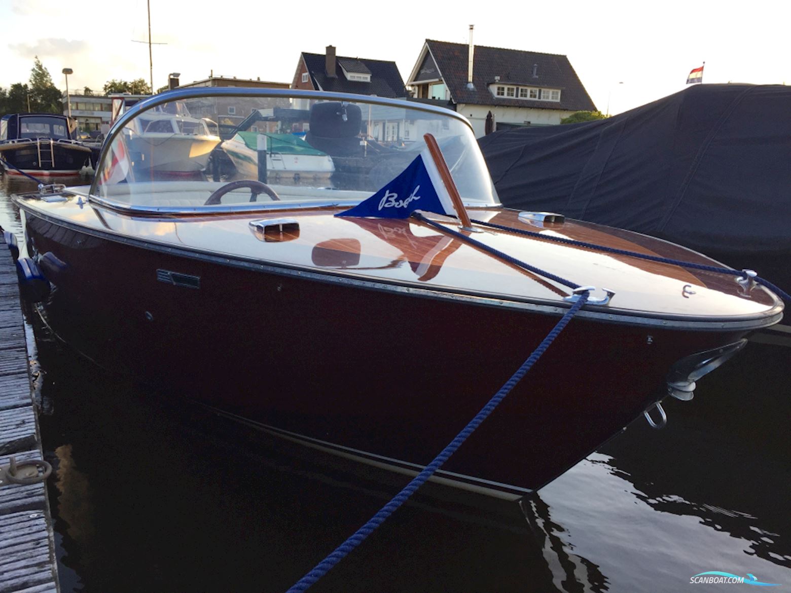Boesch 590 Acapulco de Luxe Motorbåd 1986, med Boesch Marine motor, Holland