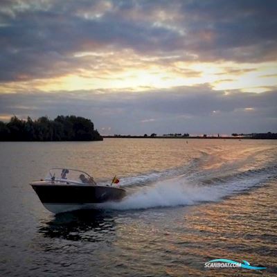 Boesch 620 Acapulco de Luxe Motorbåd 2000, med Mercruiser motor, Holland