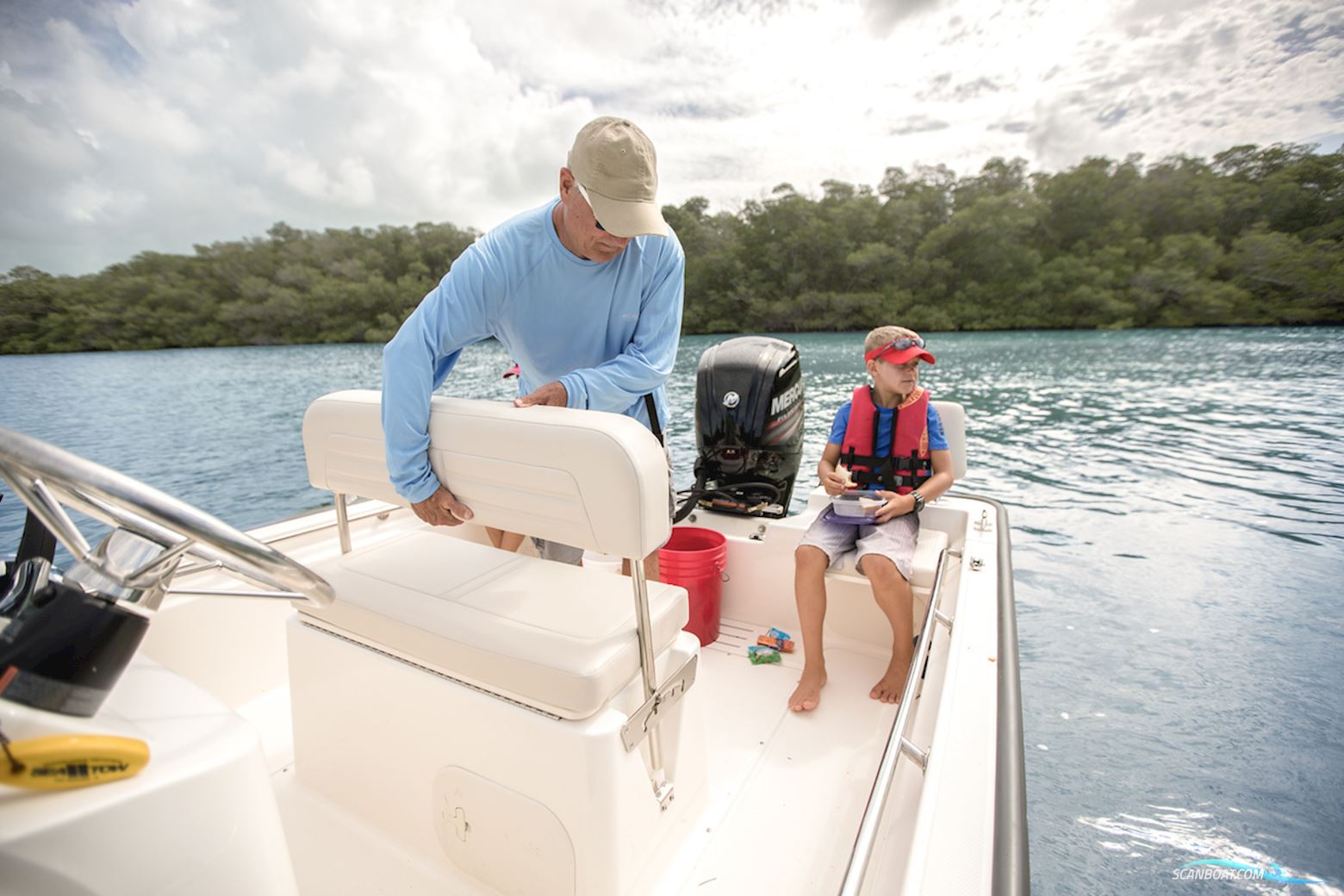 Boston Whaler 170 Montauk