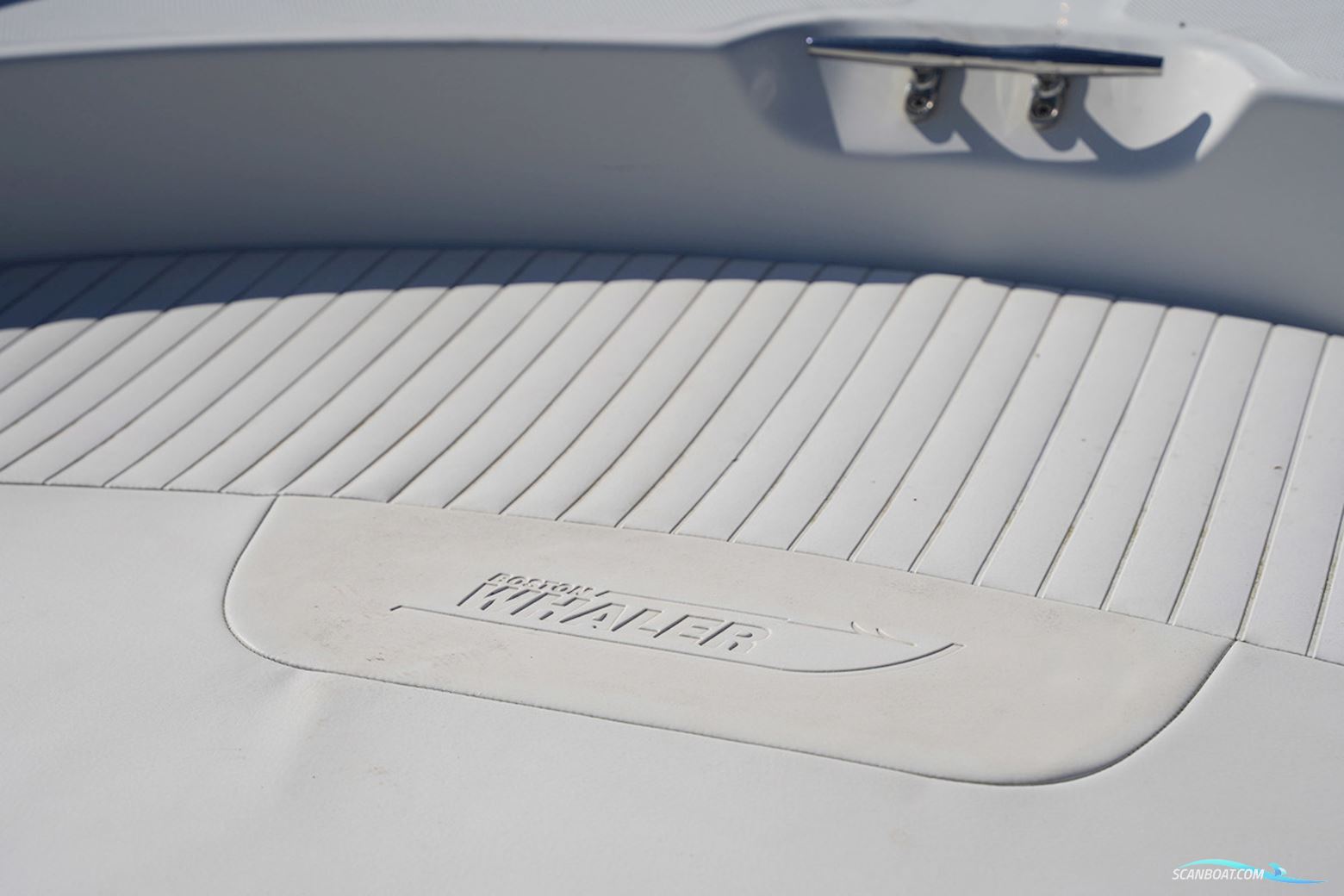 Boston Whaler 190 Montauk