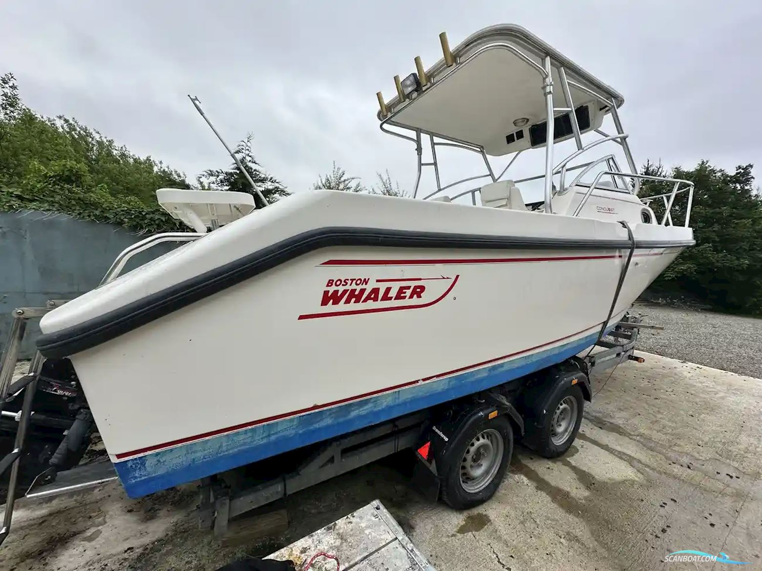Boston Whaler 23 Conquest