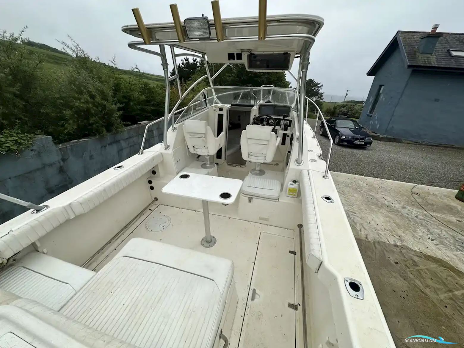Boston Whaler 23 Conquest