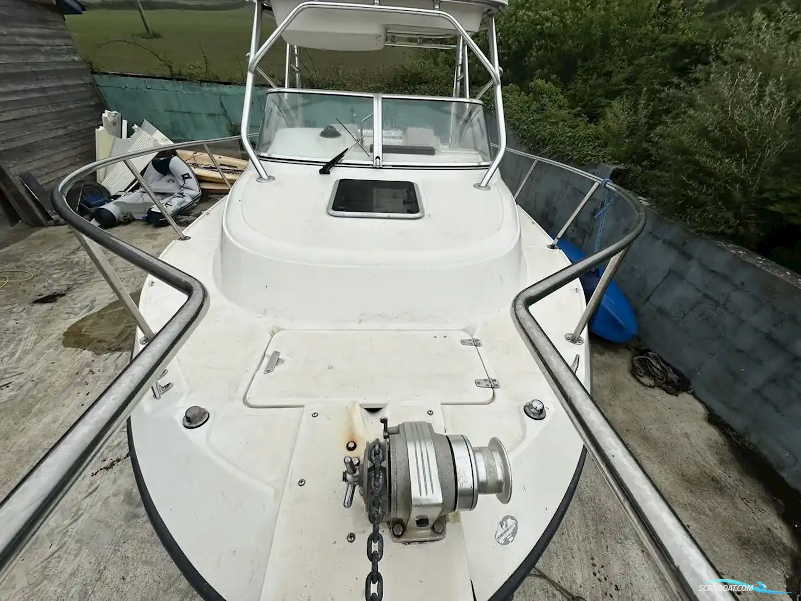 Boston Whaler 23 Conquest