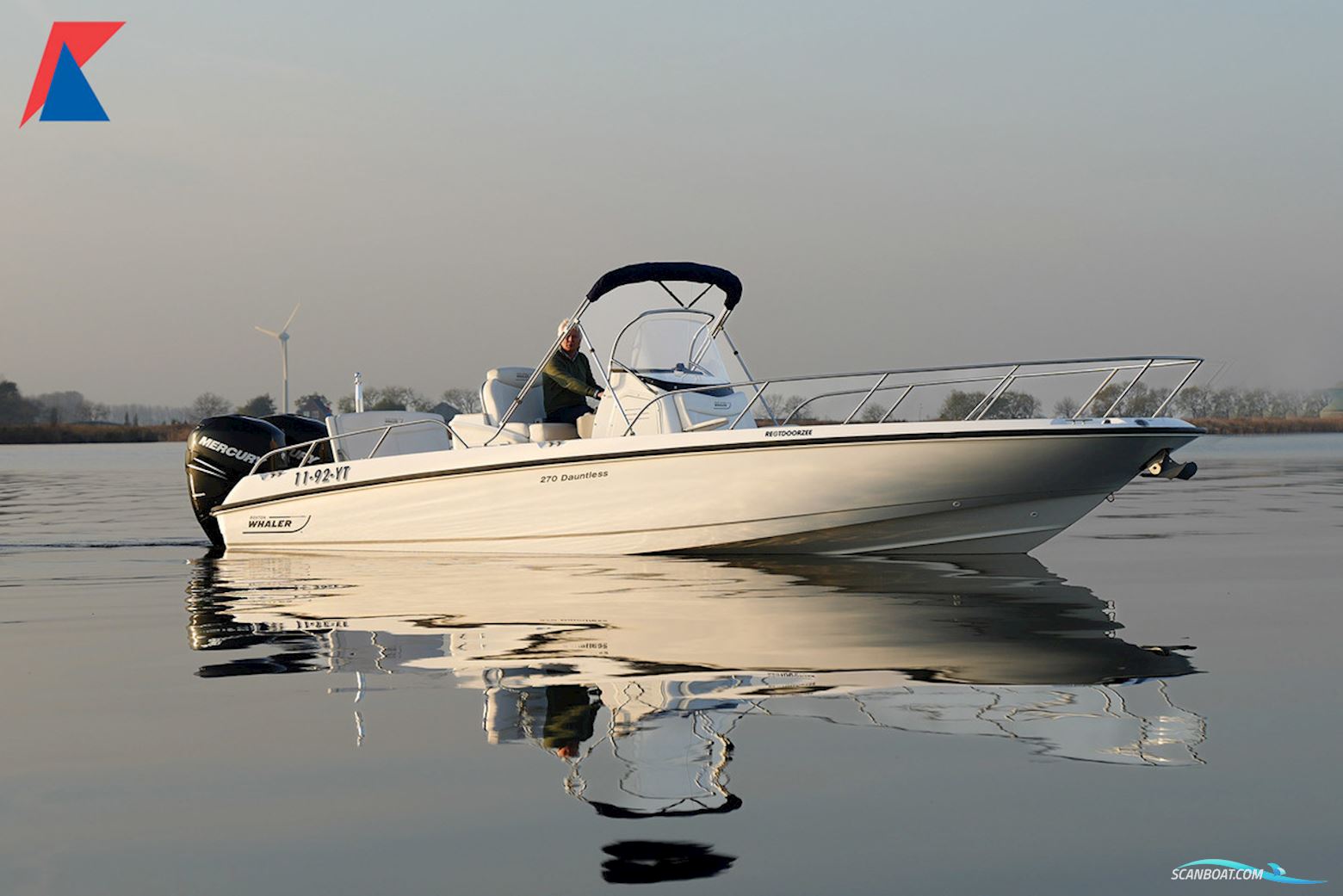 Boston Whaler 270 Dauntless Motorbåd 2014, Holland