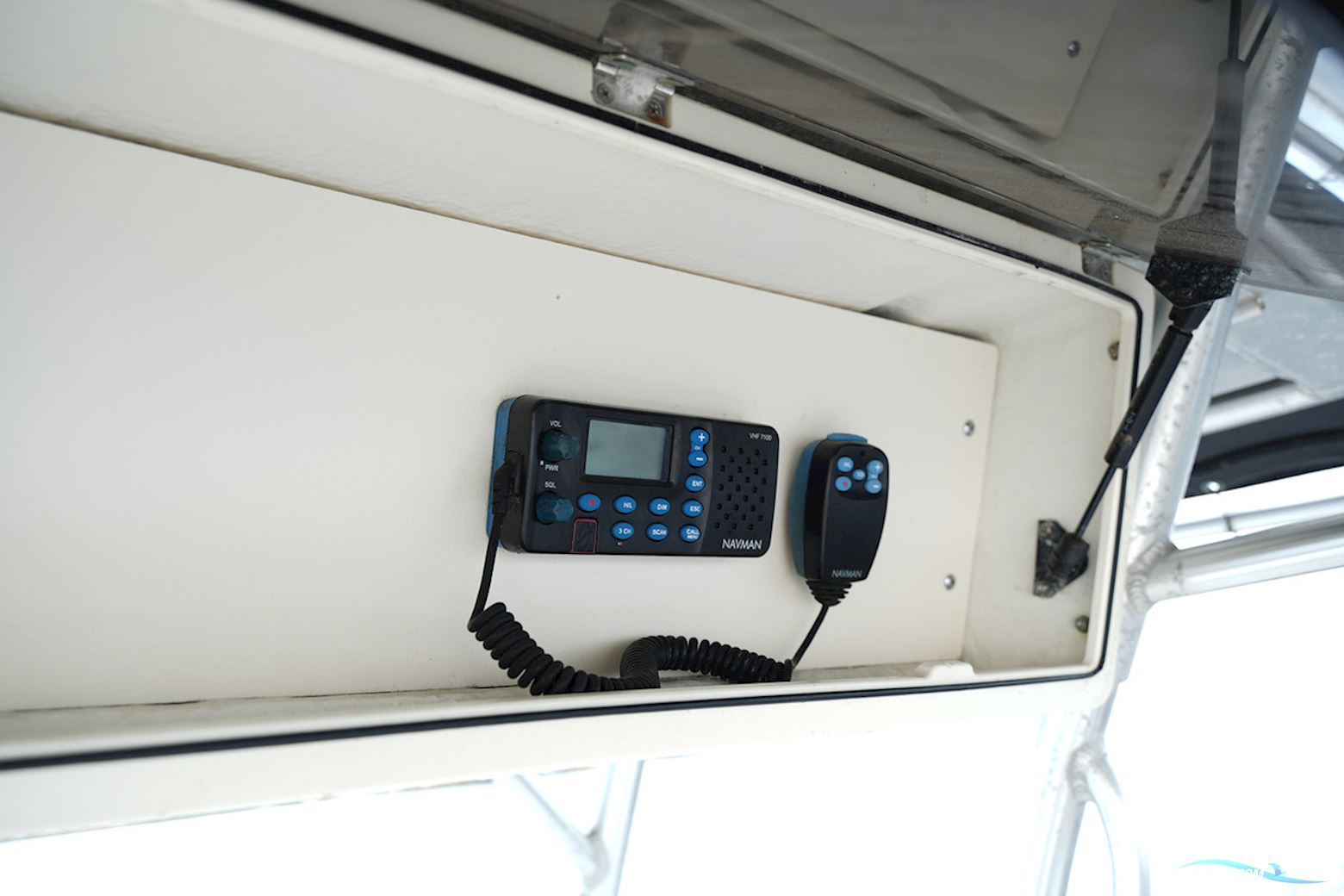 Boston Whaler 270 Outrage