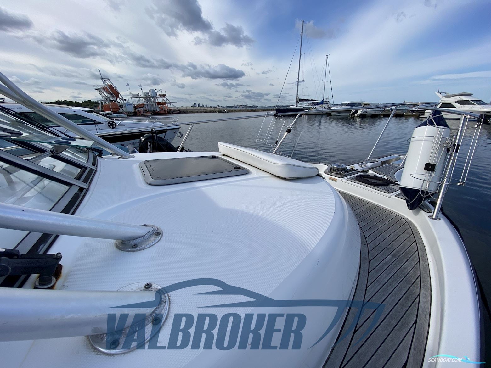 Boston Whaler 285 CONQUEST