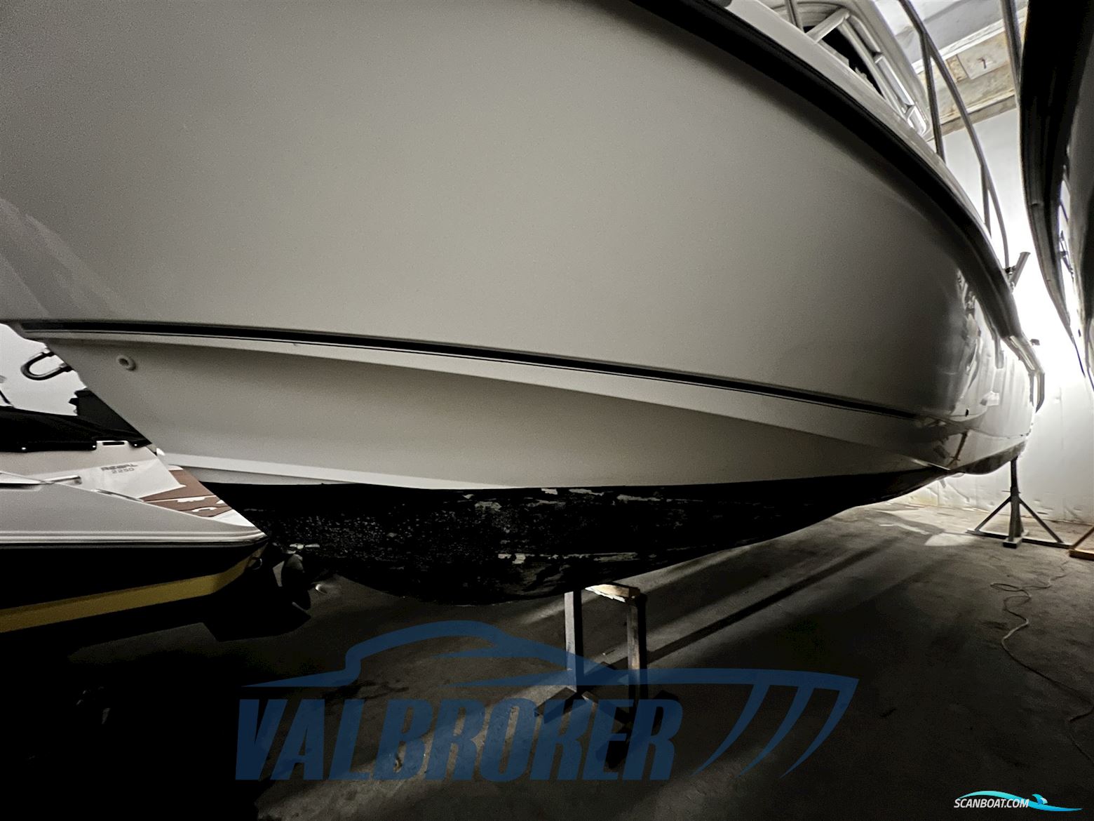 Boston Whaler 285 Conquest