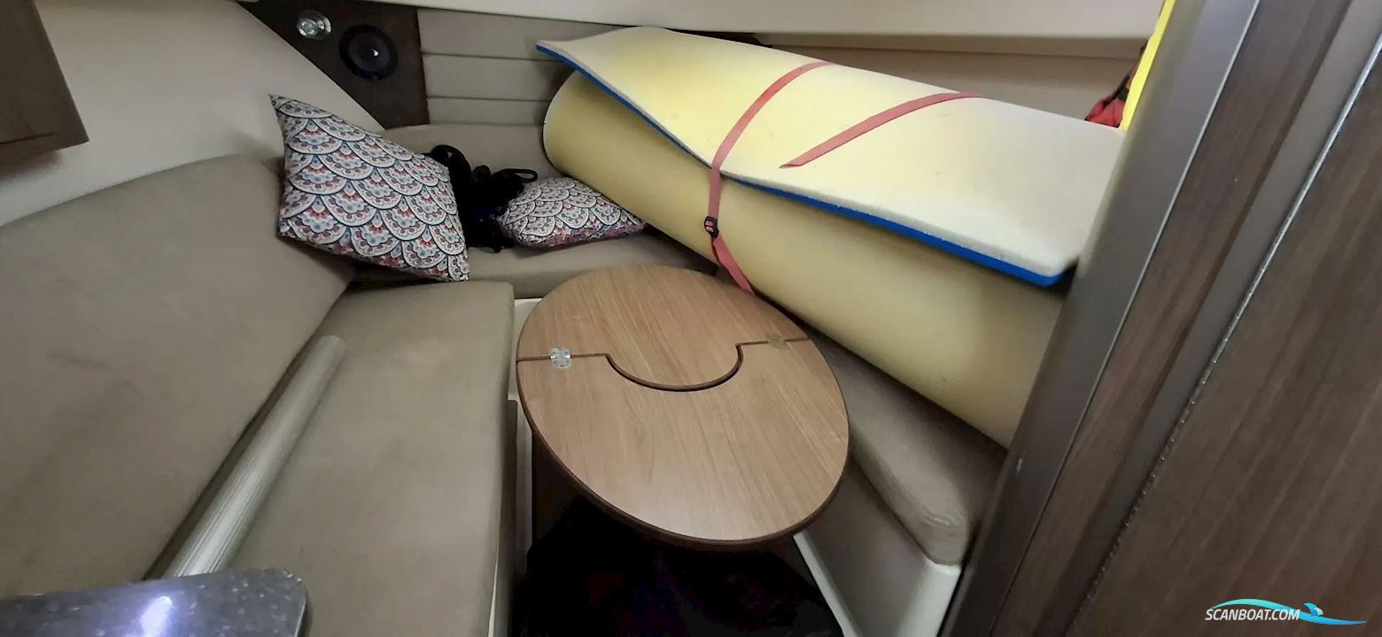 Boston Whaler 315 Conquest