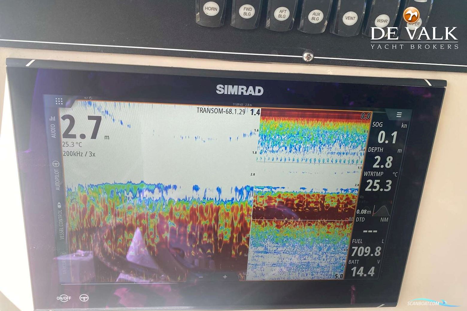 Boston Whaler 330 Outrage