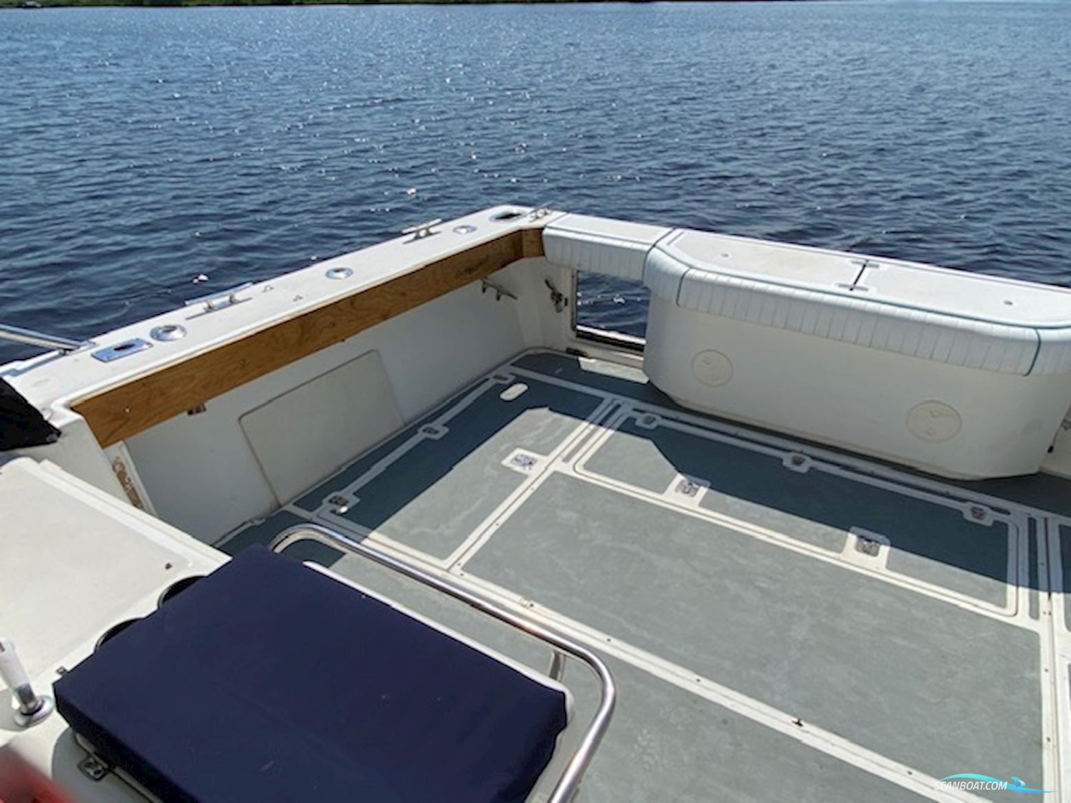 Boston Whaler 340 Defiance