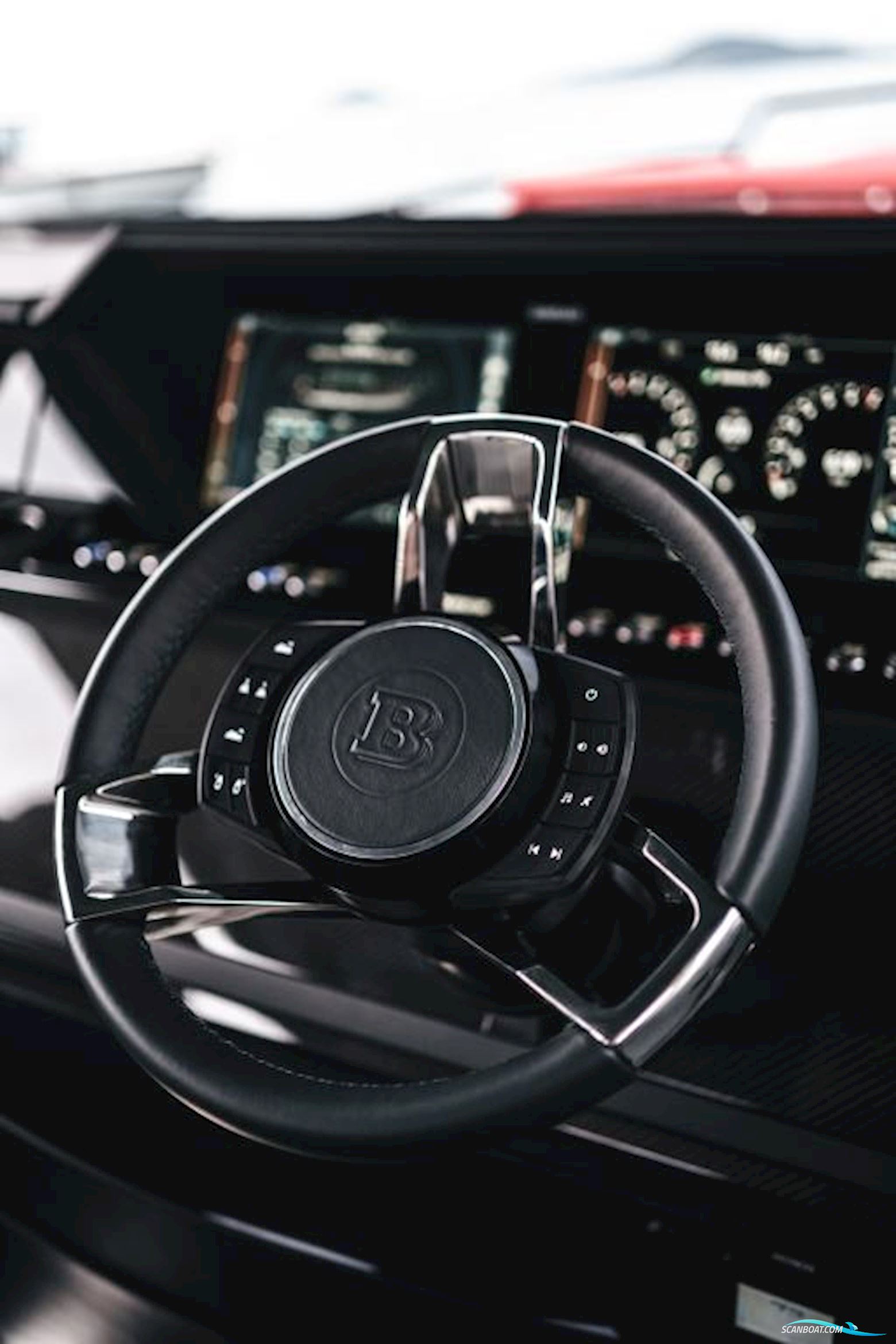 Brabus Shadow 1000 Cross Cabin