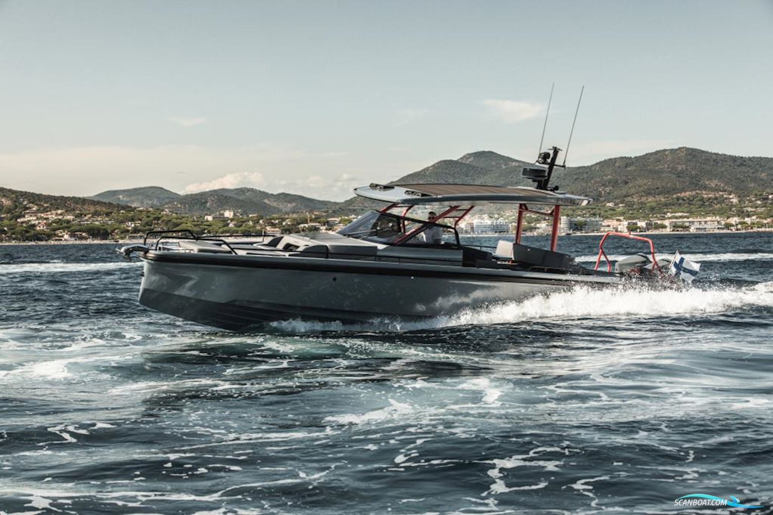 Brabus Shadow 1000 Sun-Top Motorbåd 2024, med Mercury motor, Frankrig