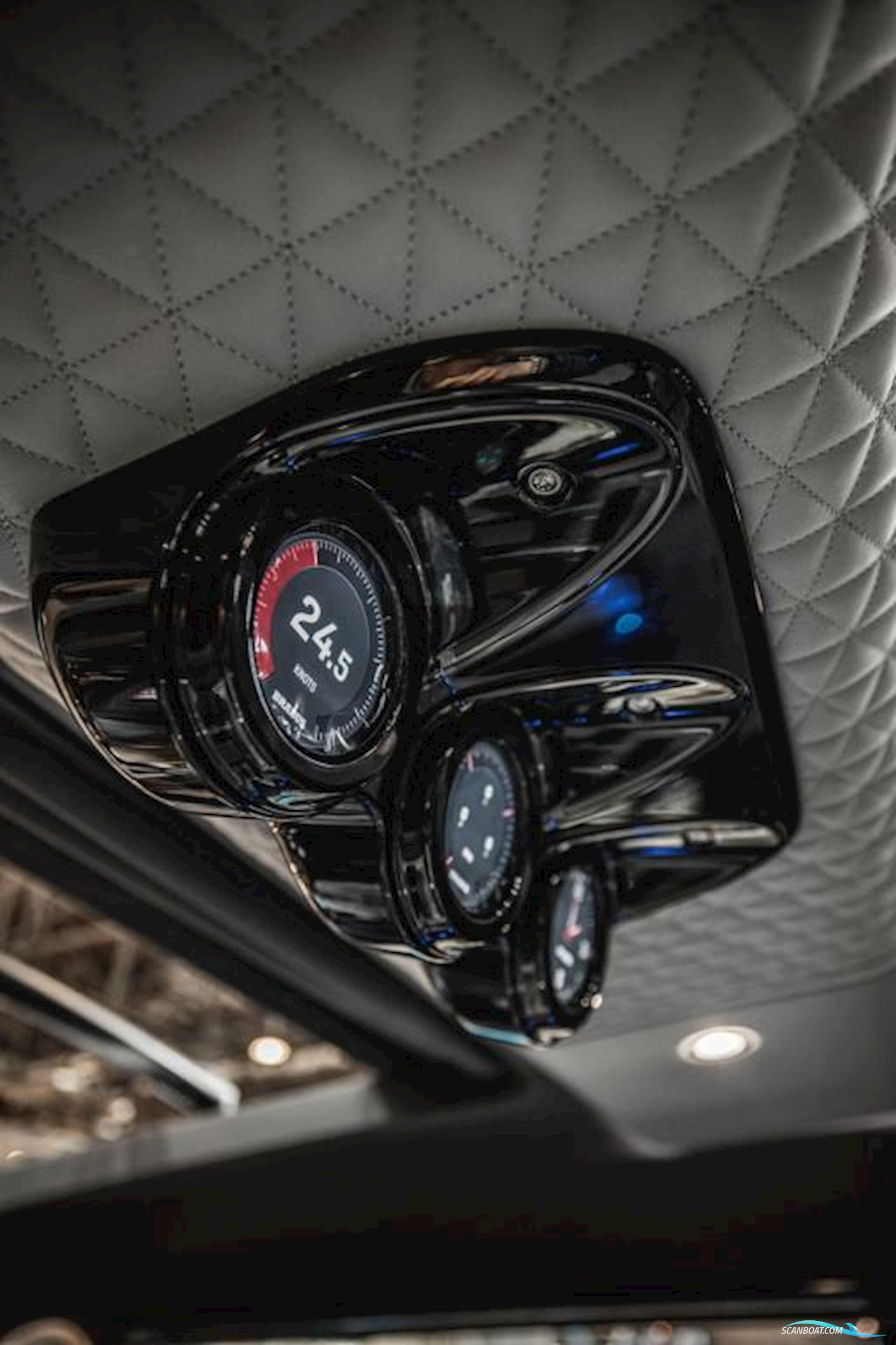 Brabus Shadow 1200 Cross Cabin