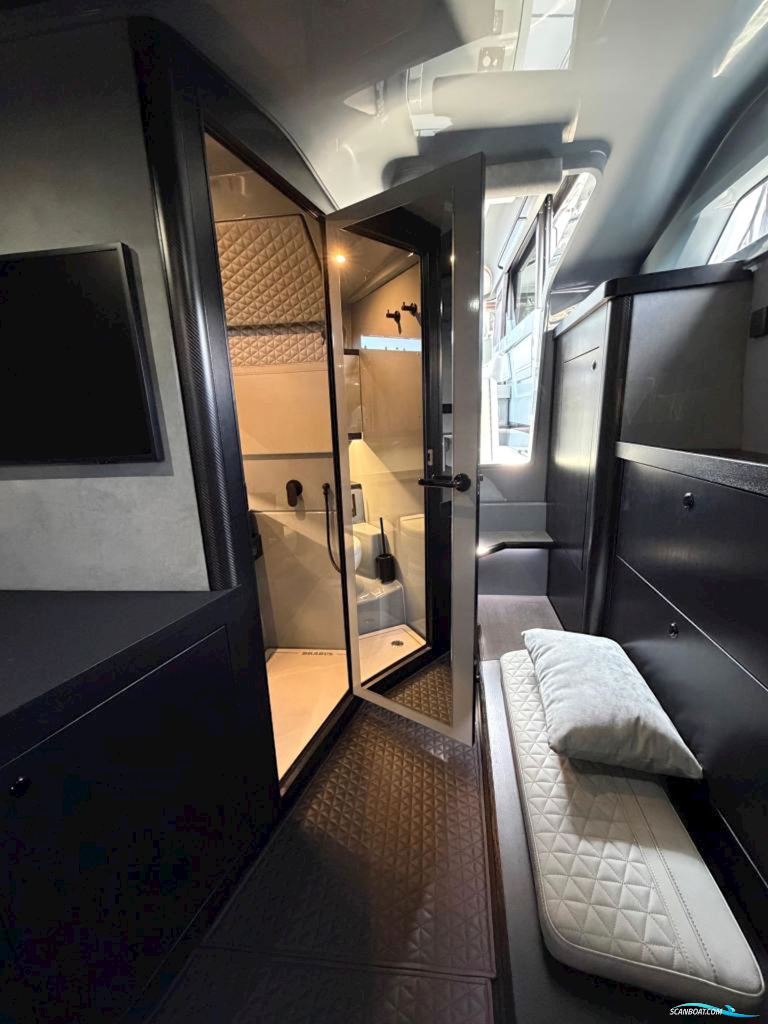 Brabus Shadow 1500 XC Cross Cabin Edition