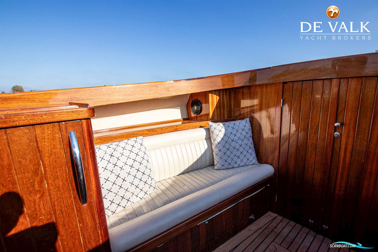 BRANDARIS Barkas 1100 Open