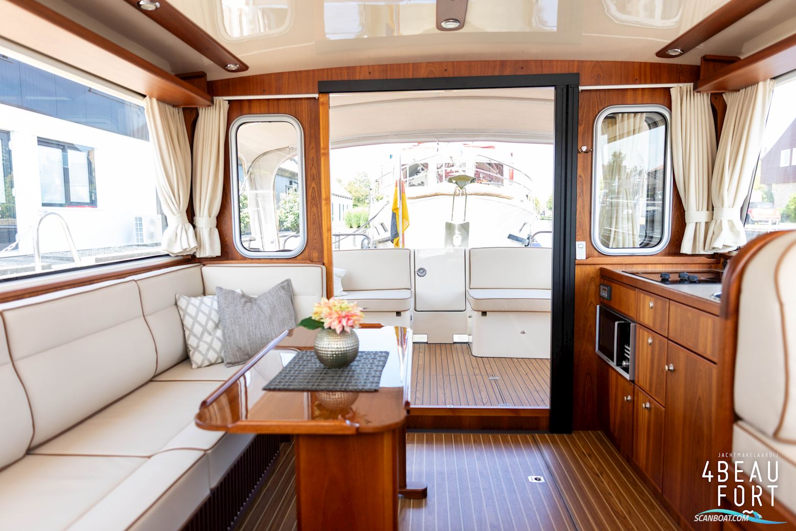 Brandsma Luna 37