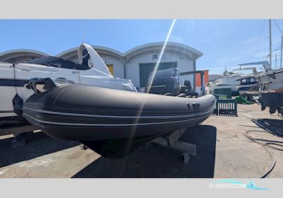 BRIG Eagle 650 Motorbåd 2018, med Suzuki motor, England