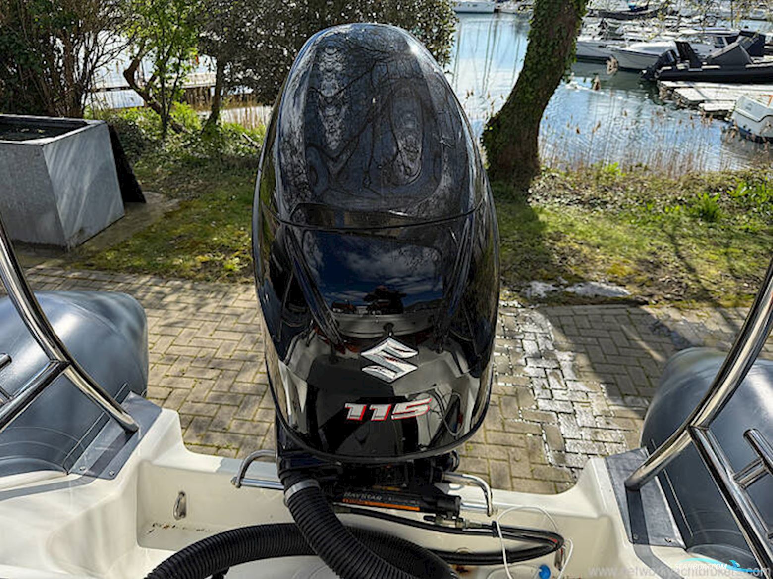 BRIG RIBs Navigator 610