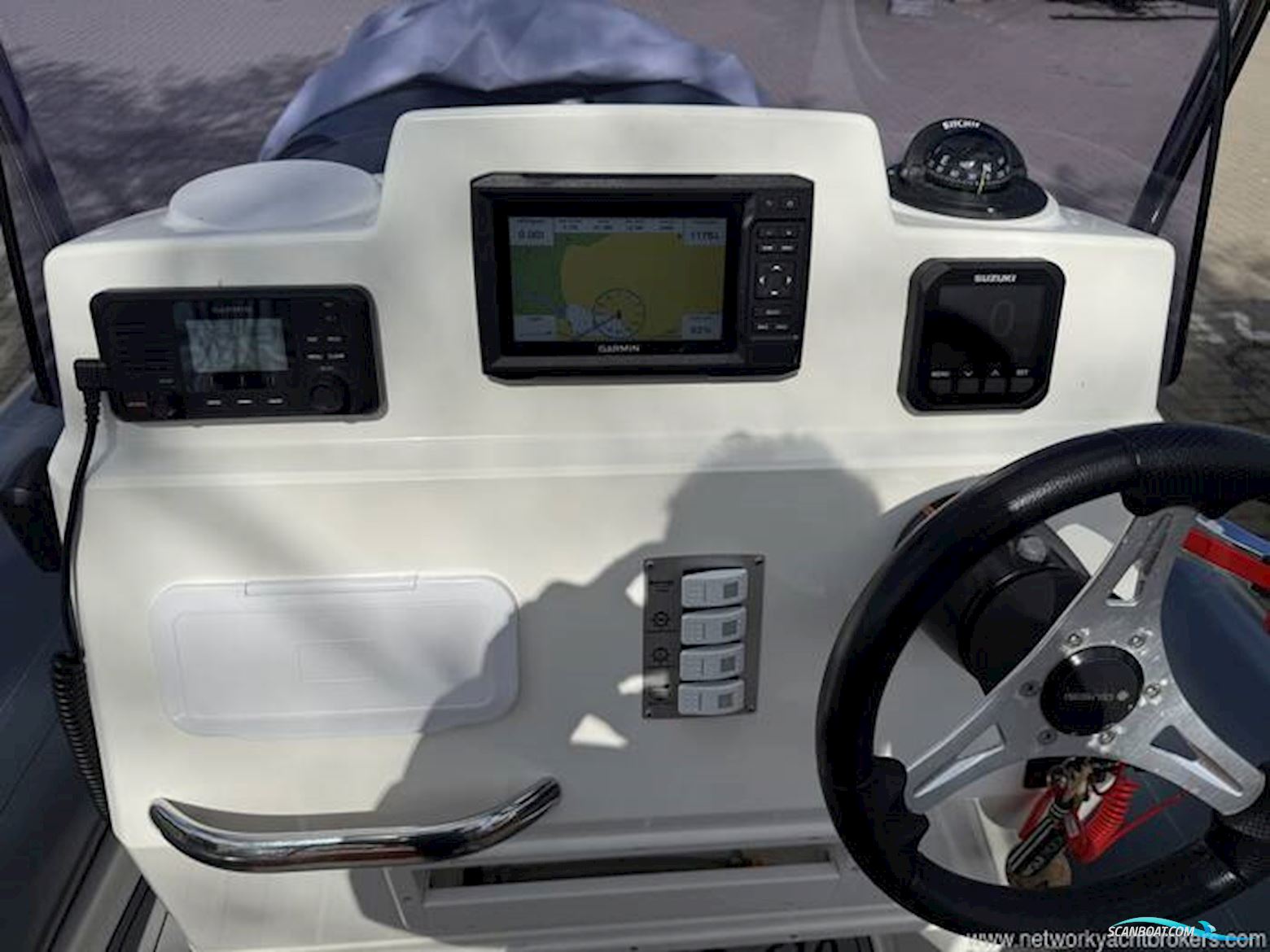 BRIG RIBs Navigator 610