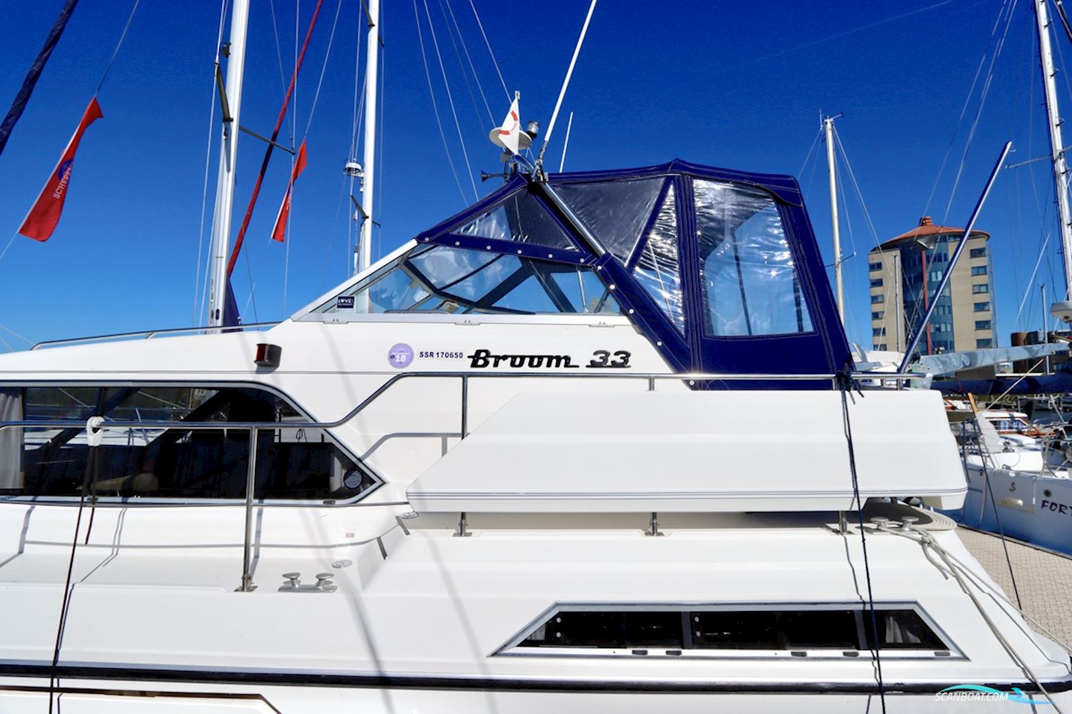 Broom 33