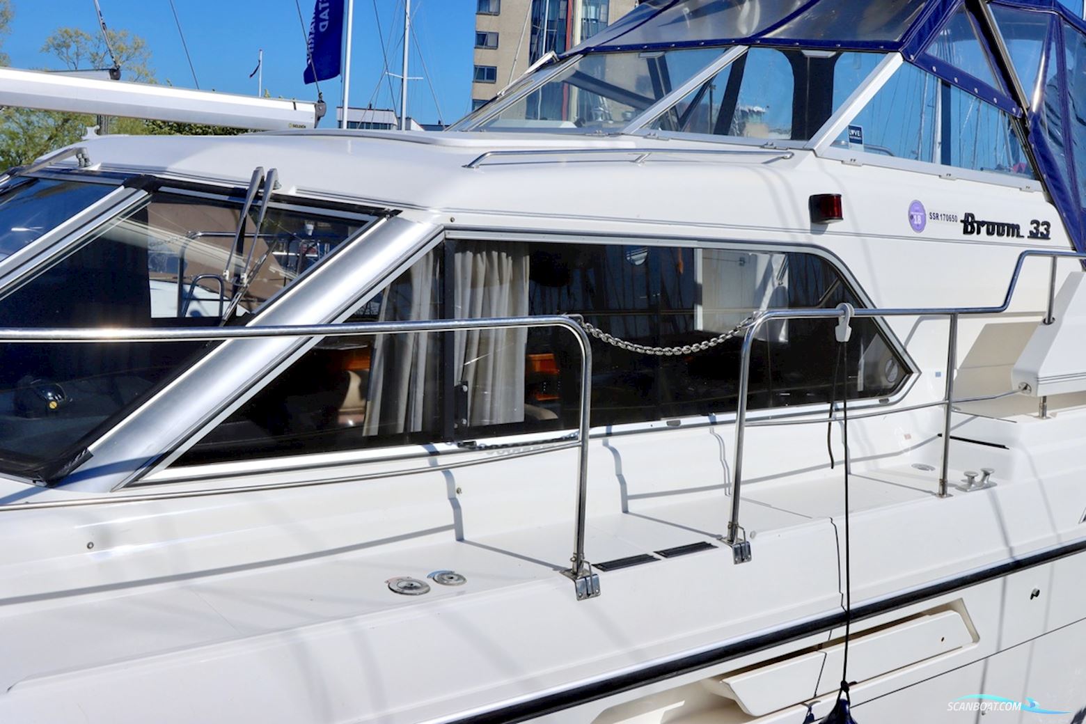 Broom 33