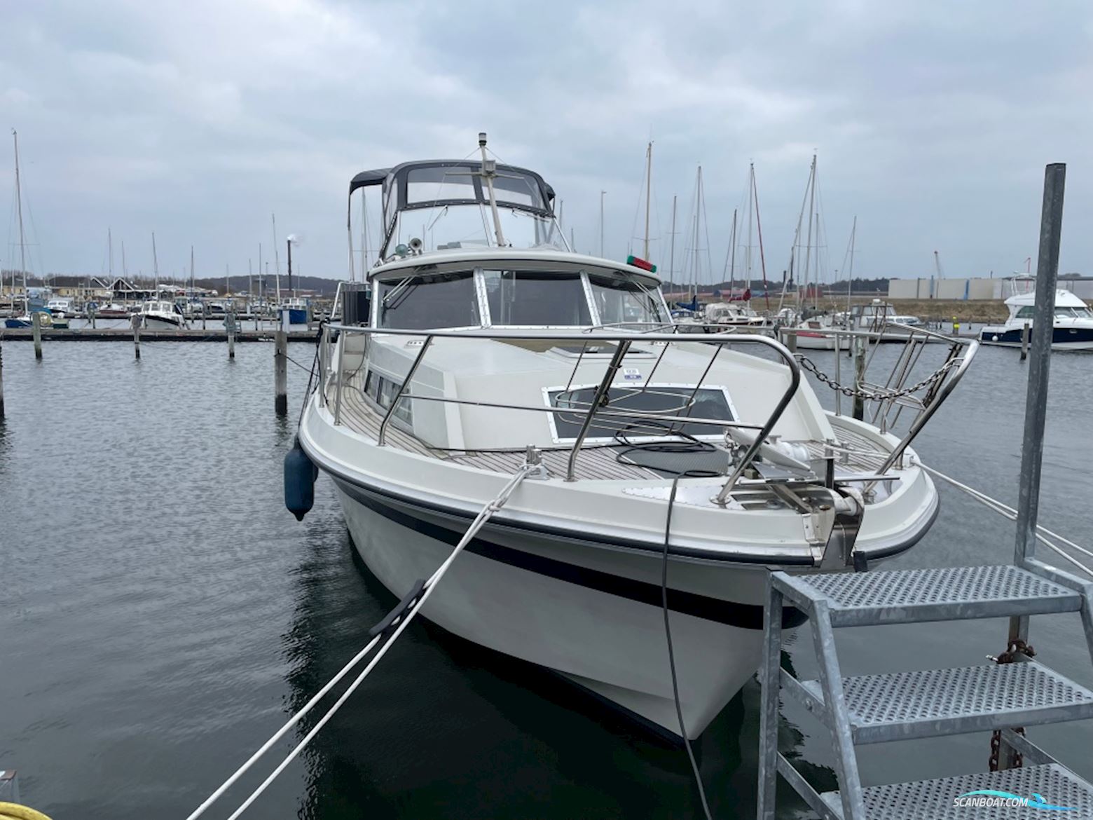 Broom 35