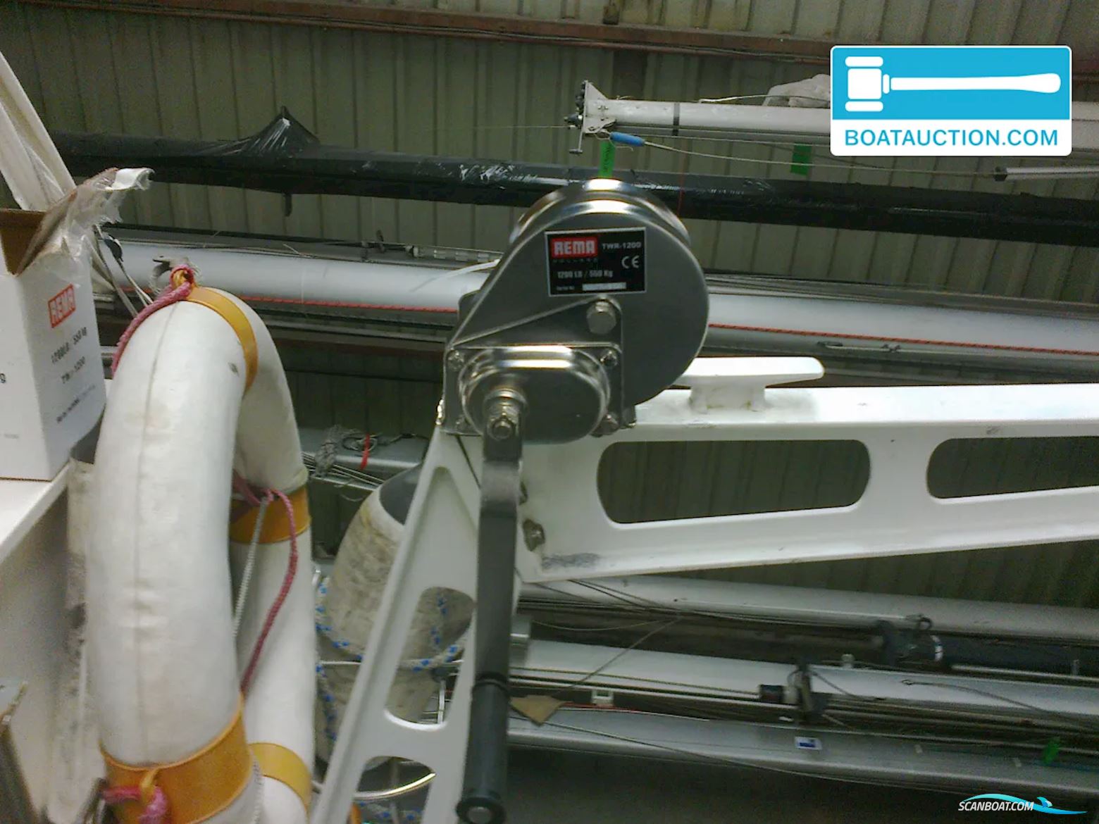 Broom 39 Continental