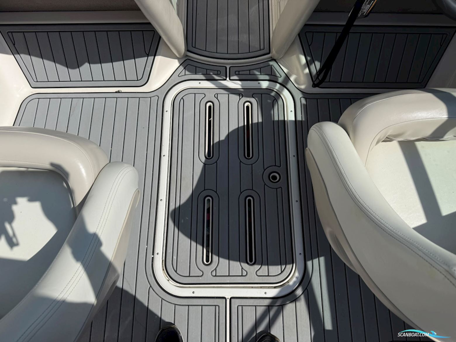 Bryant 206 Bowrider