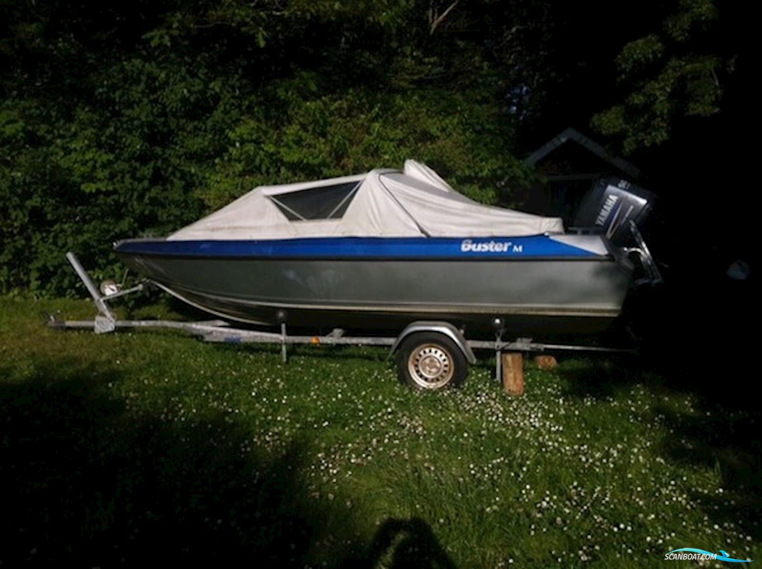 Buster M Styrepultbåd Med Yamaha 50 HK – Aluminiumsbåd Til Fiskeri, Fritid og Vandsport (2005)