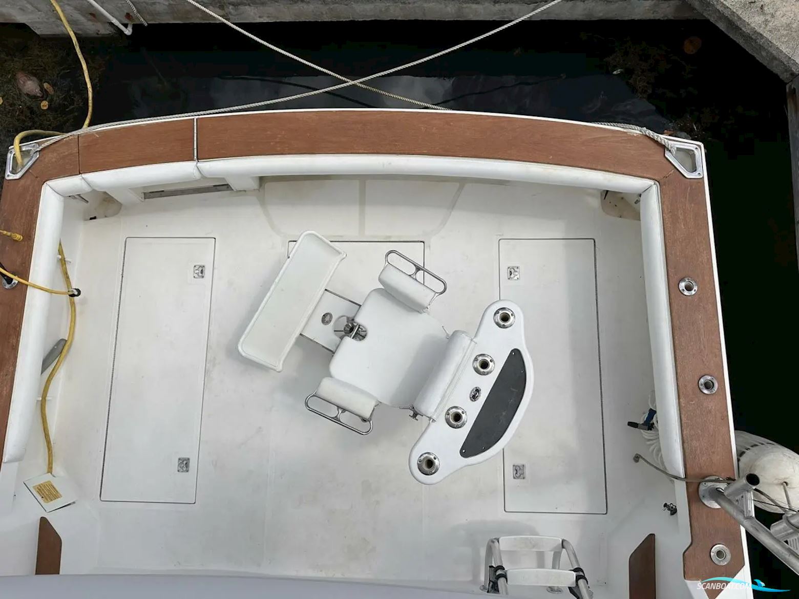 CABO Flybridge Sportfisherman