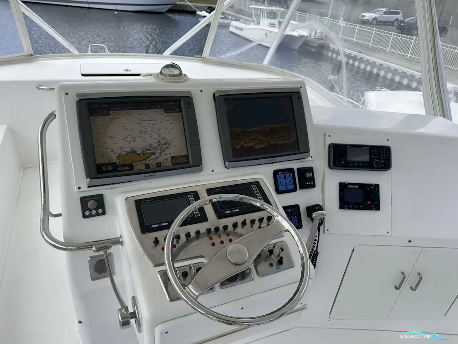 Cabo Flybridge Sportfisherman