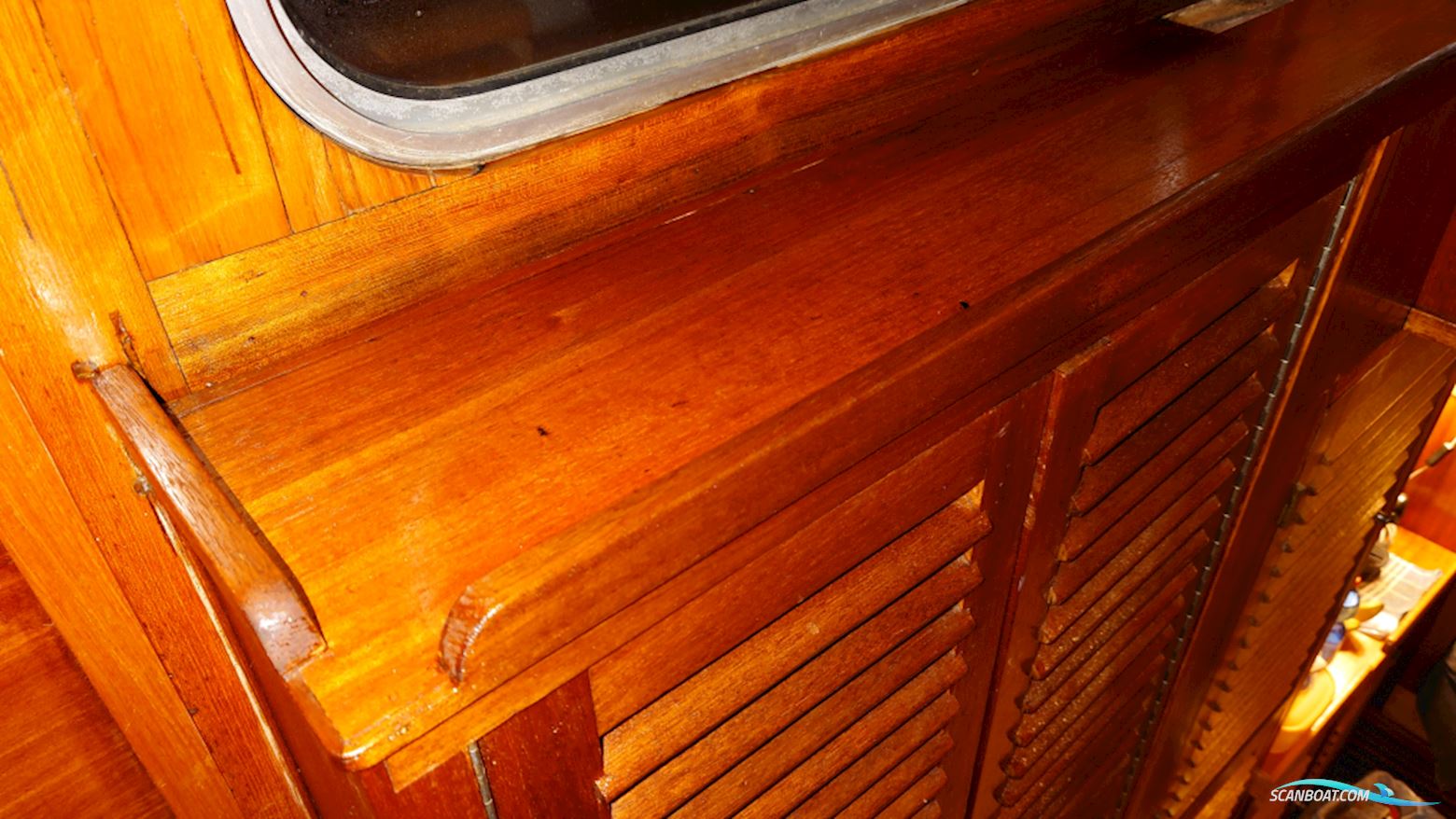 Cammenga 1300 Kotter